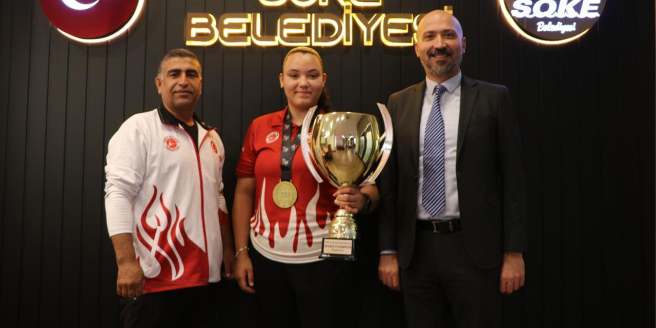 Başkan Arıkan, Dünya Şampiyonu Özge Güder’i ağırladı