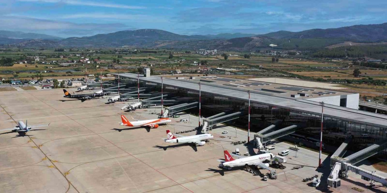 Muğla’nın 2 havalimanında 8 ayda 7 milyon yolcuya hizmet verildi