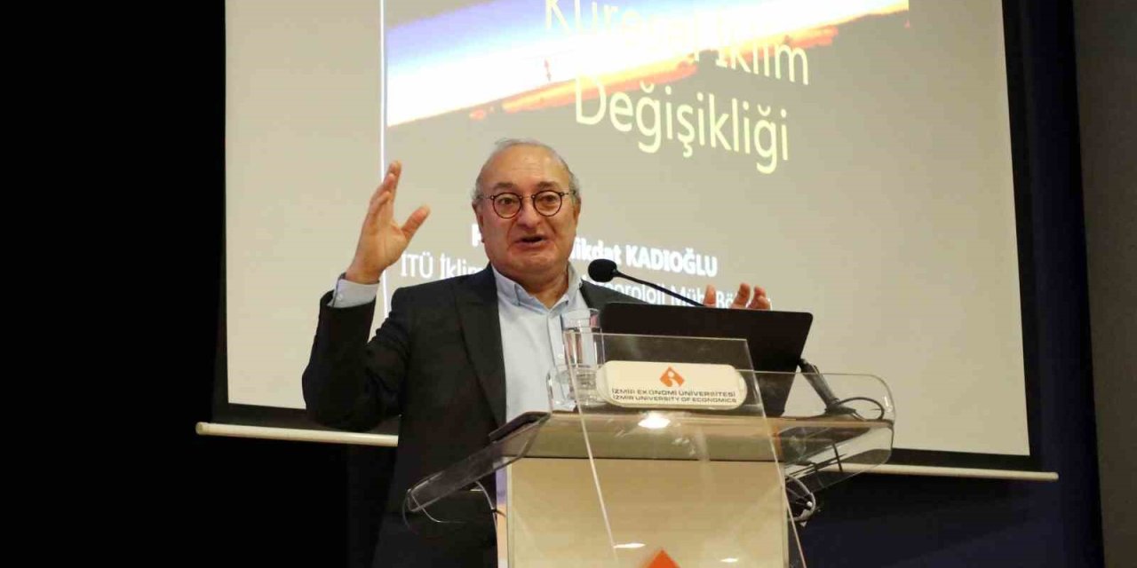 İzmir’e ‘Kaliforniya’ önerisi; "Binalar beyaz, caddeler denize dik olmalı"