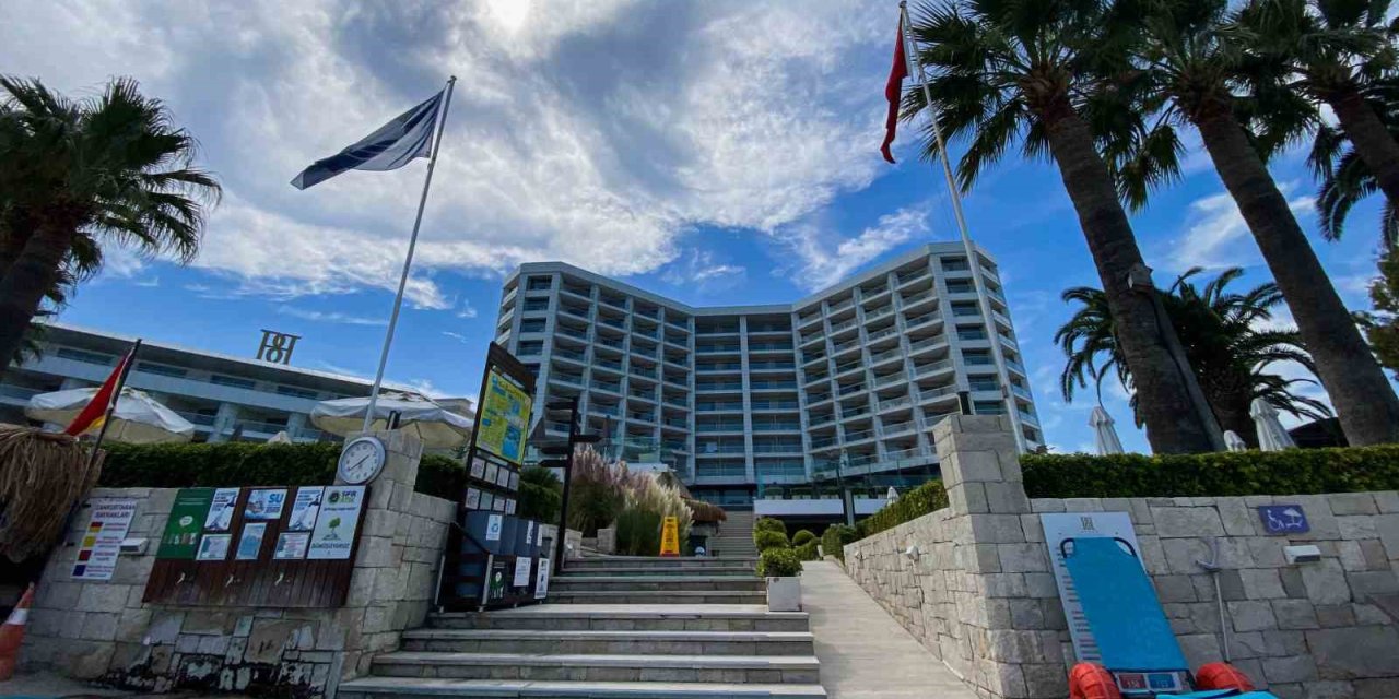 ÇEŞTOB Başkanı Belge’den Yunan adaları karşılaştırmasına tepki: "Sezon bitti, algı bitti. Çeşme’ye bir hakaret, ihanet"