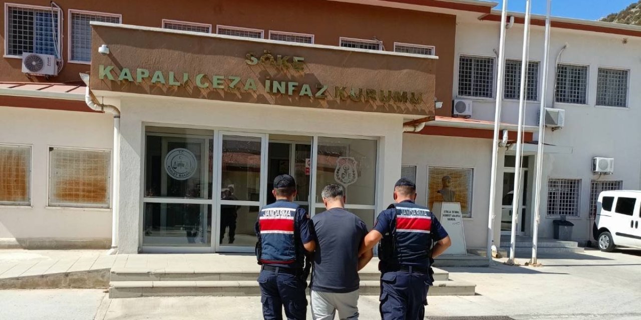 Söke’de göçmen kaçakçısı yakalandı