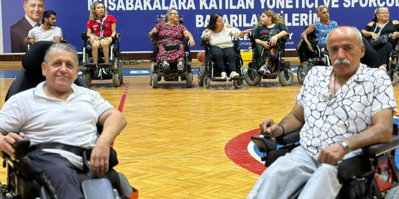 Engeller tekerlekli sandalye futbolu ile kalktı