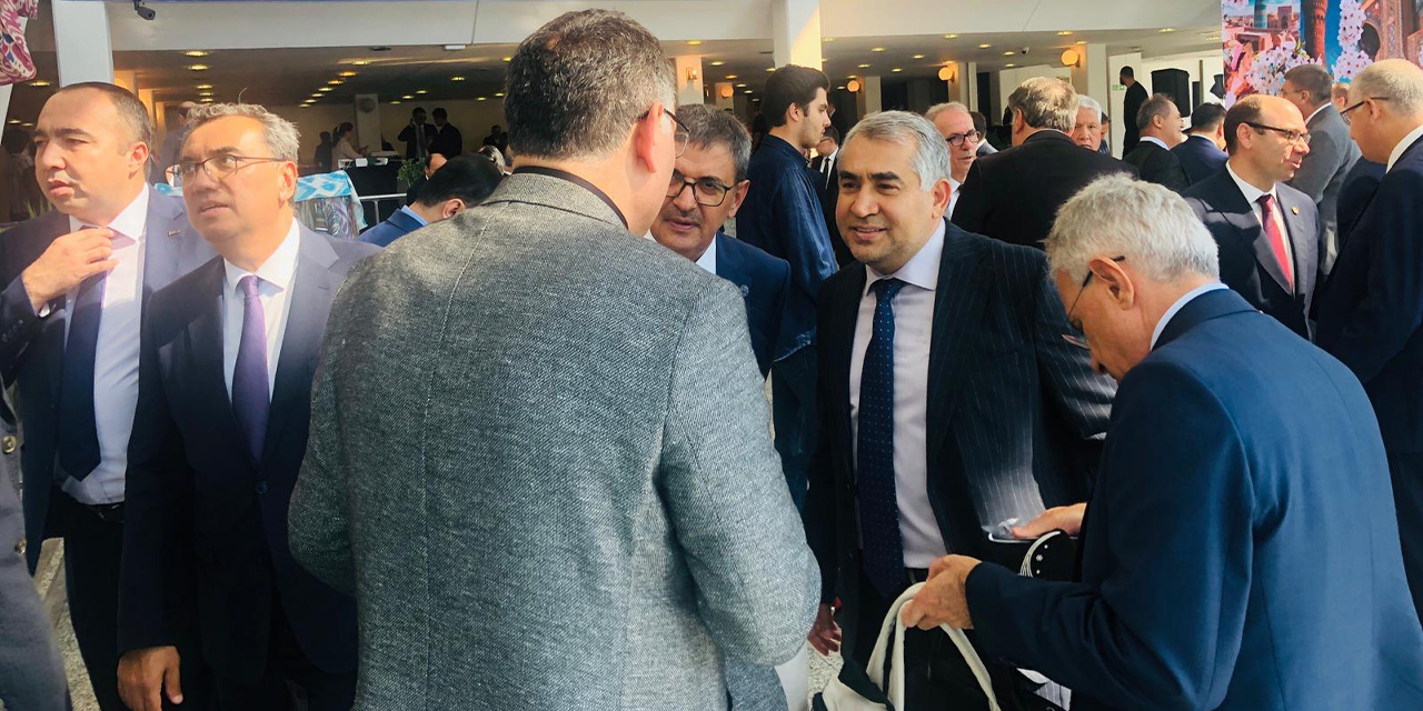 Rektör Kent "3. Türkiye-Özbekistan Eğitim Forumu”na katıldı