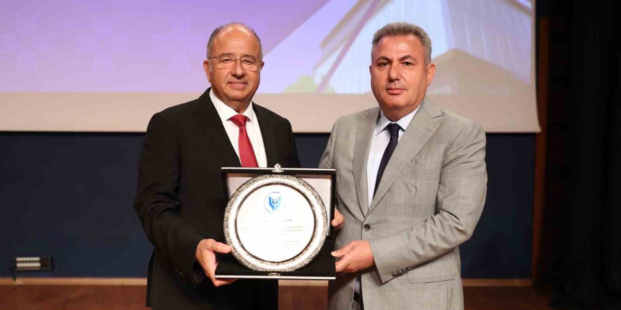 İlk ders Vali Dr. Elban’dan