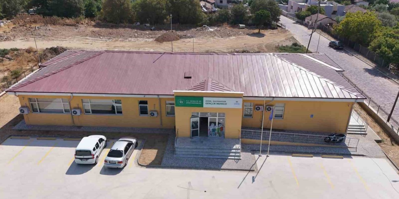 Sultanhisar Gençlik Merkezi açıldı