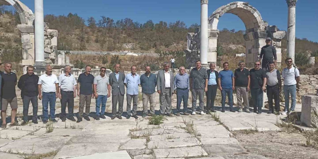 Yatağan, Hakkari’den gelen emeklileri ağırladı