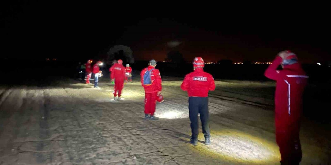 Kayıp yaşlı adamın ceketi bulundu