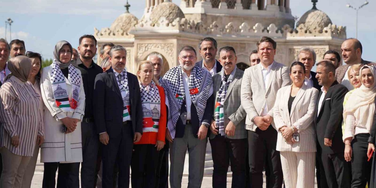 AK Parti İzmir’den ‘Filistin’ açıklaması: "Filistin, tüm insanlığın vicdan davasıdır"