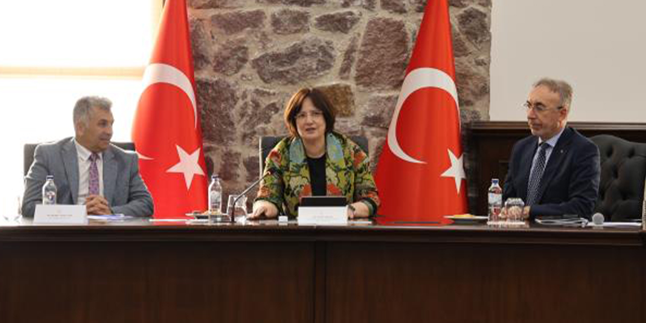 İzmir Körfezi’ne “nefes” aldıracak 14 maddelik eylem planı açıklandı