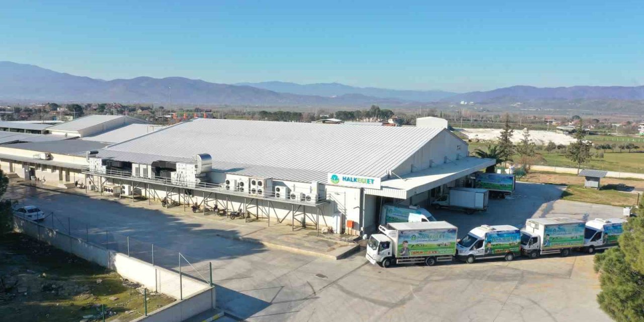 Başkan Çerçioğlu’nun hizmetleri tüm Türkiye’de vatandaşların yanında