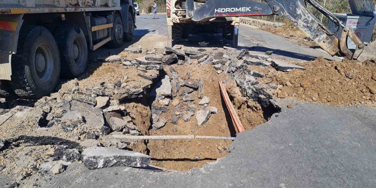 Bodrum’da ana isale hattı patladı