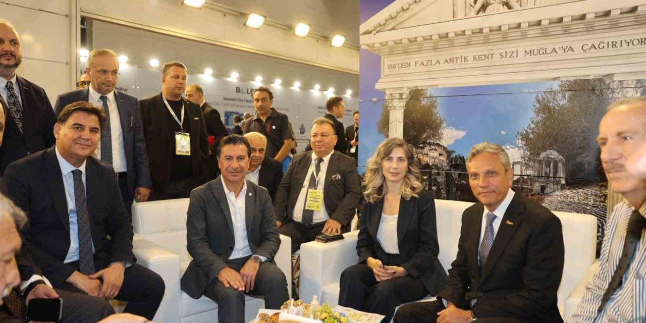 Başkan Aras İstanbul Turizm Fuarı’na katıldı