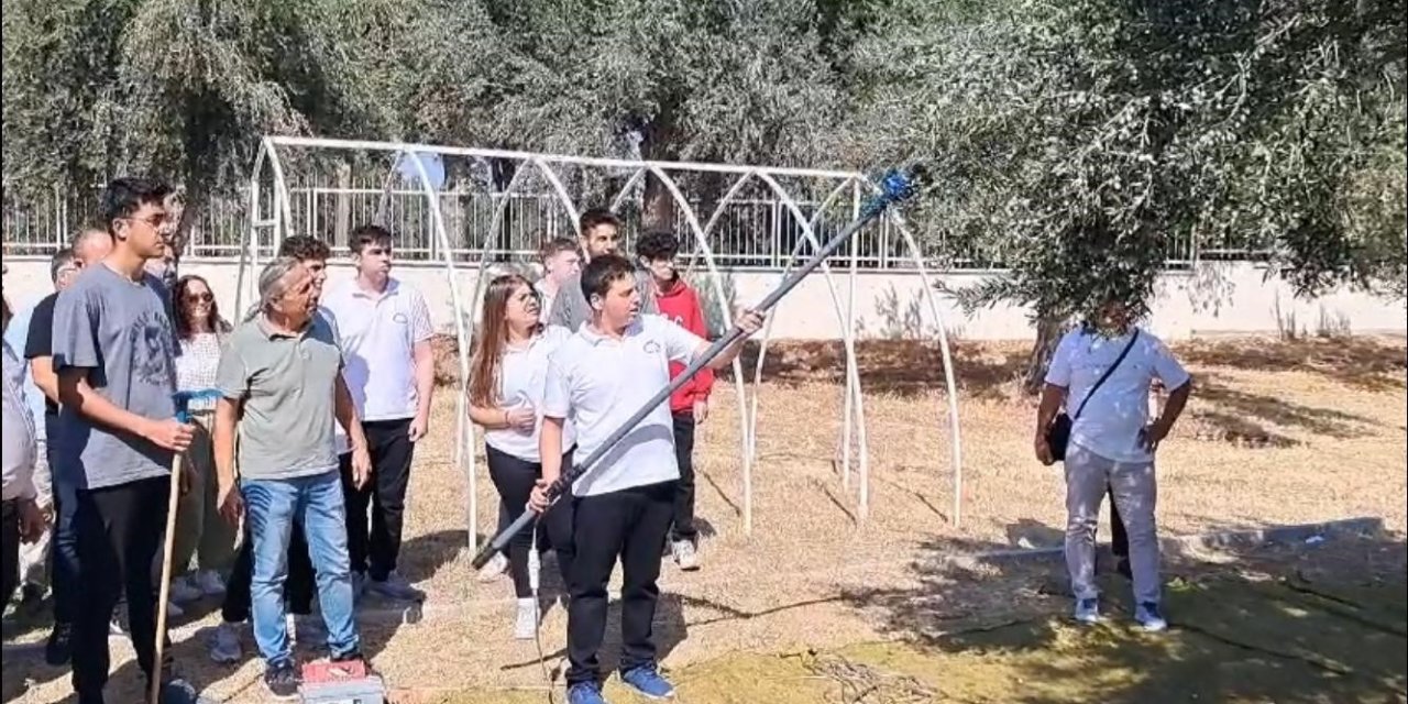 Aliağa’da ’Zeytinler Gençlerle Yeşeriyor’ projesi ile yerel ekonomiye destek