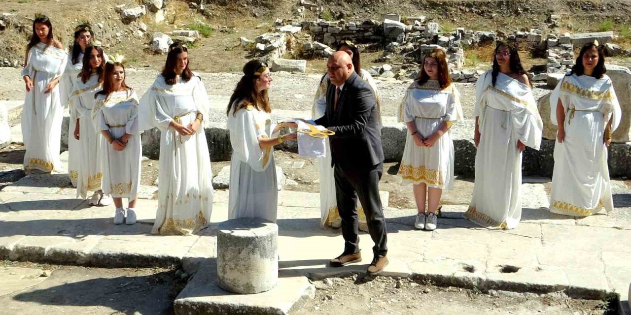 3 bin 500 yıllık anahtar taşıma töreni