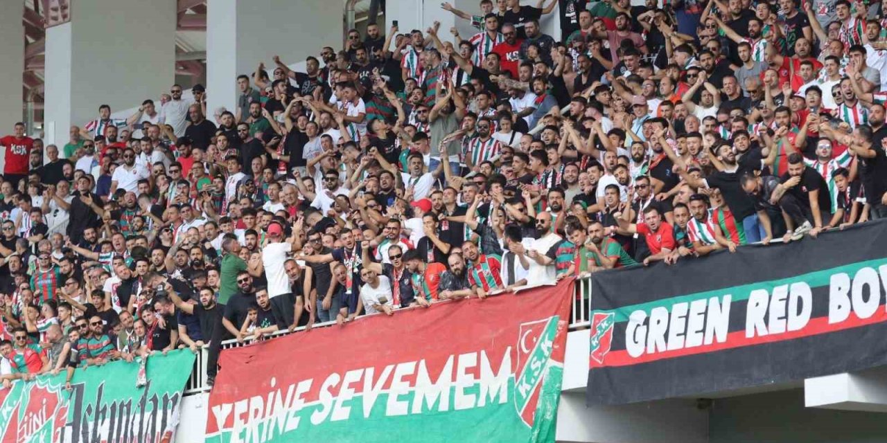 TFF 3. Lig: Kuşadasıspor: 0 - Karşıyaka: 2