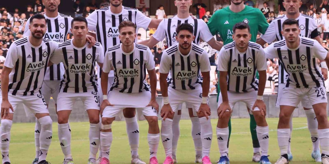 Altay, 4 oyuncusu hakkında açıklama yaptı