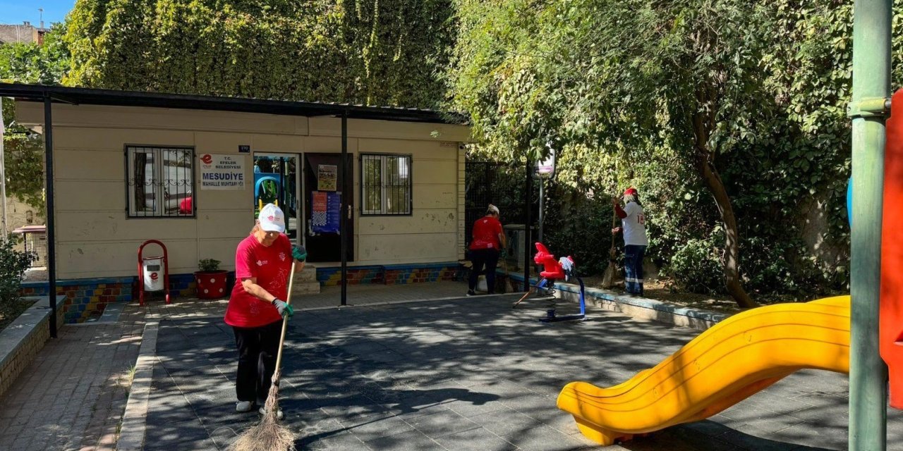 Efeler’de temizlik ve bakım çalışmaları hız kesmiyor