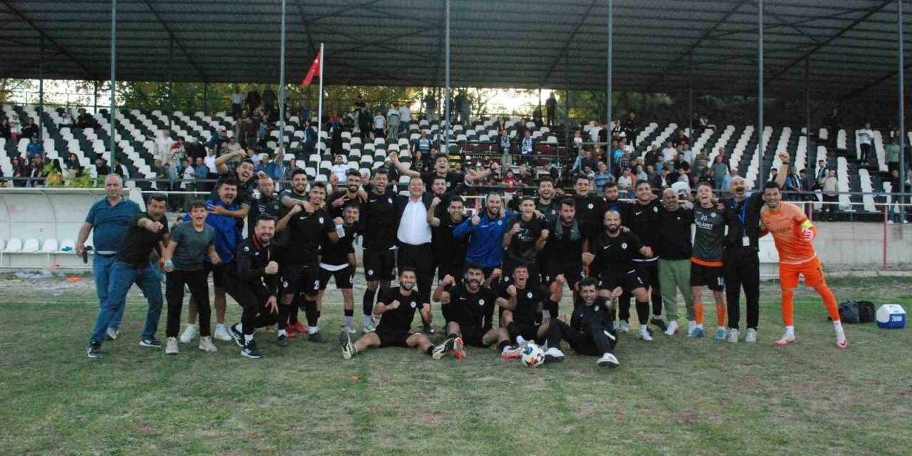 Çal Belediyespor sezona 3 puanla başladı
