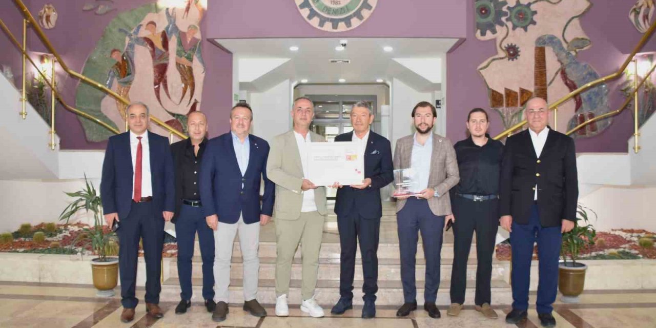 Denizli OSB “Ege’nin en iyi İşverenler” ödülünün sahibi oldu
