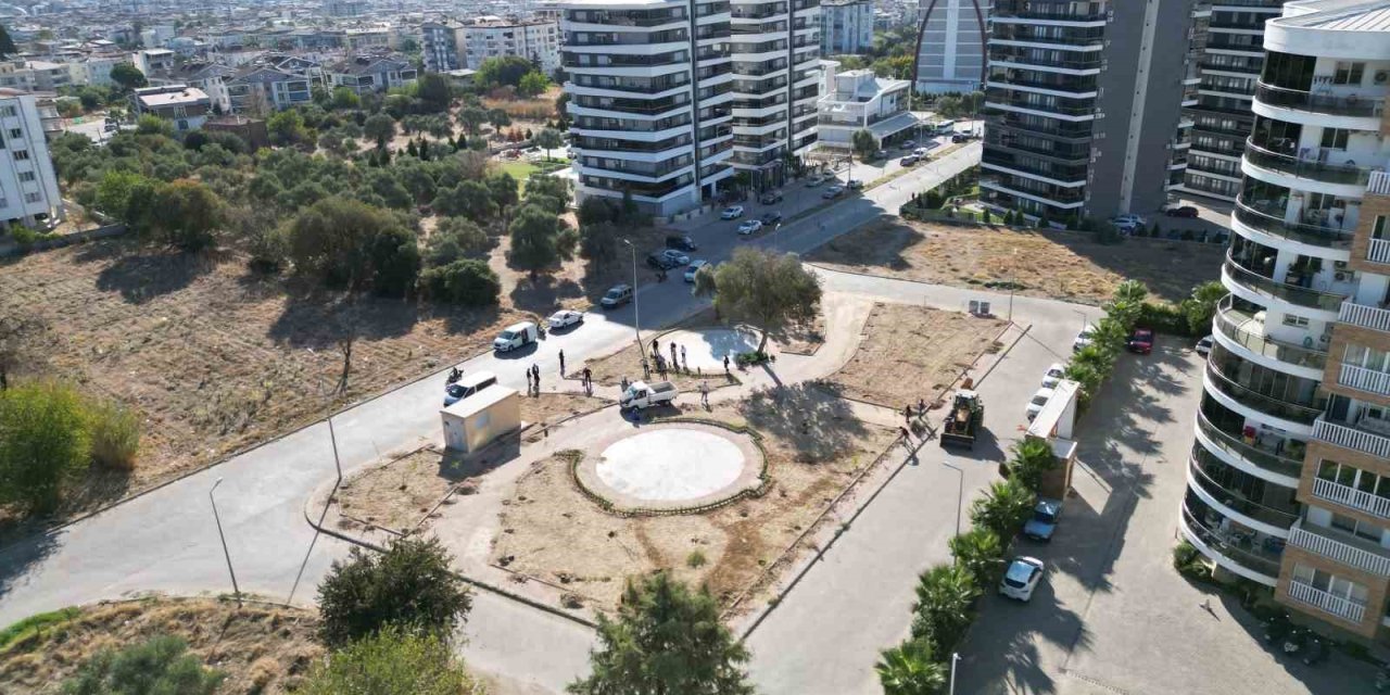 Nazilli’de fidanlar ‘Duygu Bayhan Uzlaşı Parkı’nda toprakla buluştu