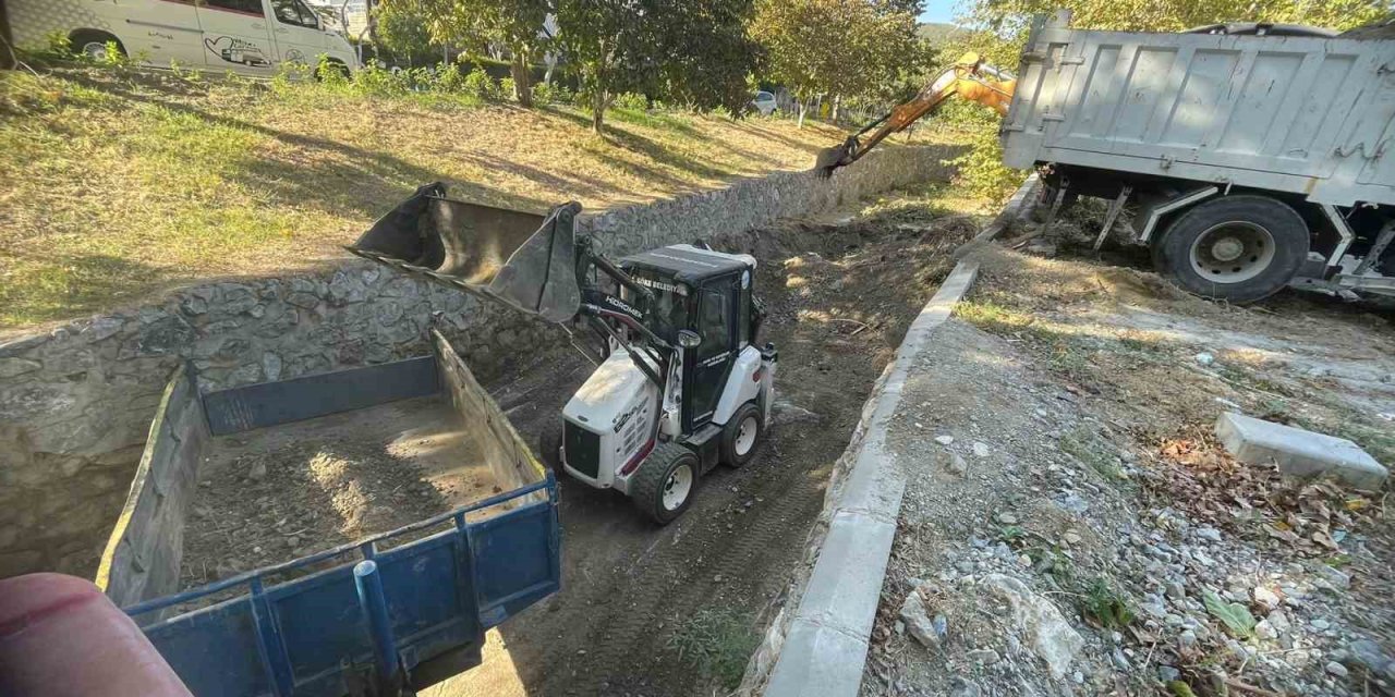 Söke Belediyesi’nden Yenikent Deresi’nde kapsamlı çalışma