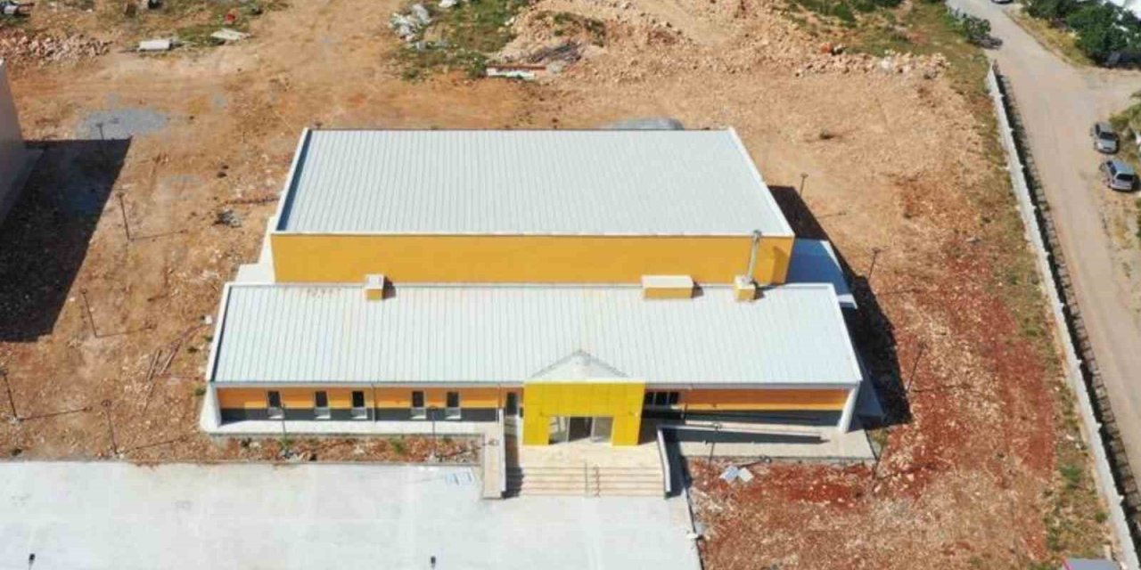 Didimli gençlerin yeni adresi olacak tesisler, açılışa hazırlanıyor