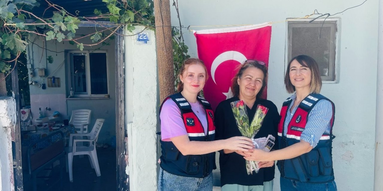 Aydın jandarması muhtarları unutmadı