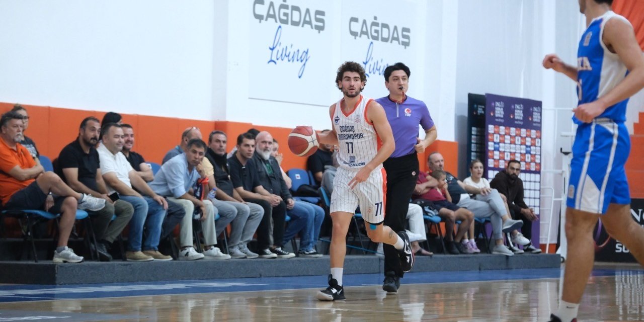 Çağdaş Bodrum Spor, İstanbul Anka Spor karşısında farklı galibiyet aldı