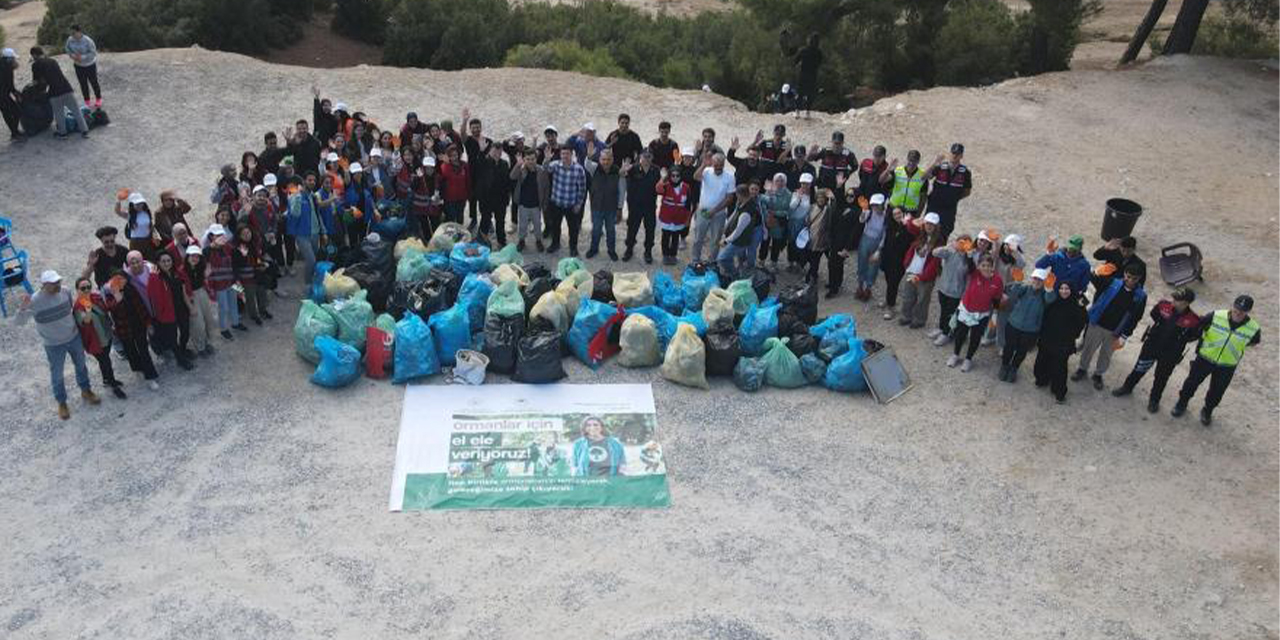 Kavşit Yaylası’nda ormanlar çöpten arındırıldı