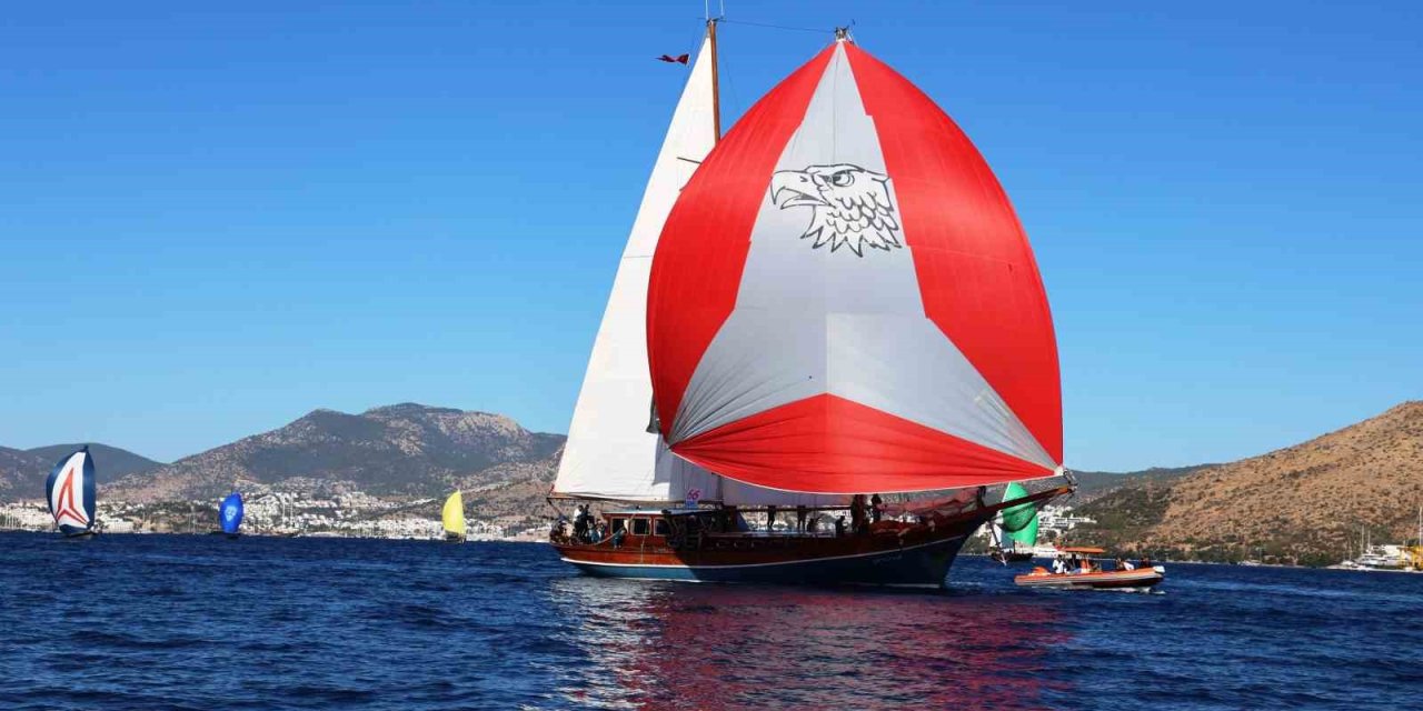 Bodrum’un maviliklerinde 36. The Bodrum Cup rüzgarı esti