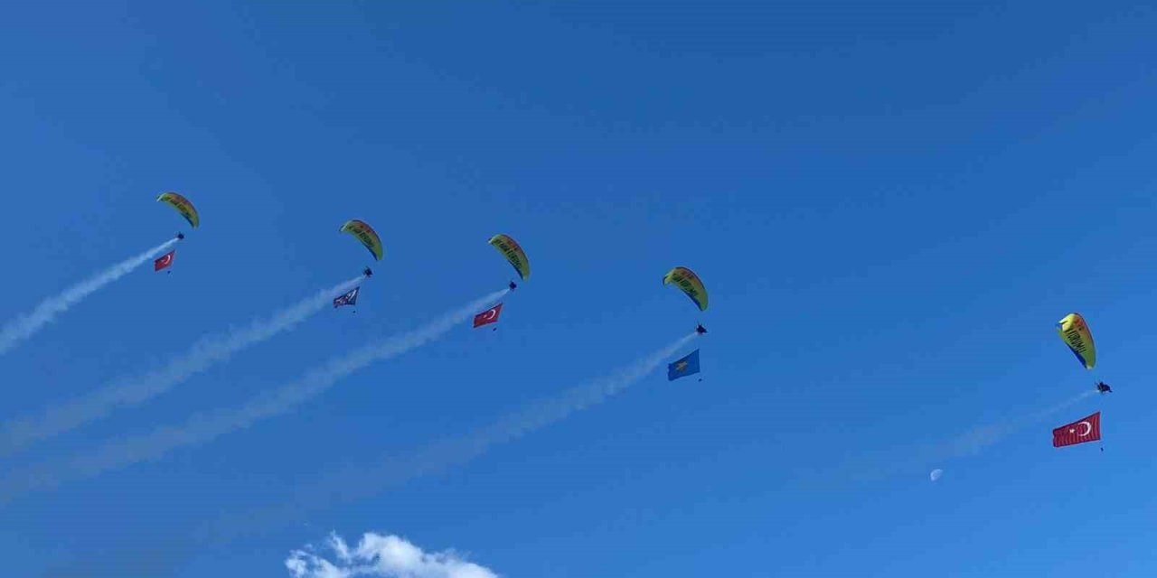 Fethiye 24. Hava Oyunları Festivali’nde uçuşlar başladı