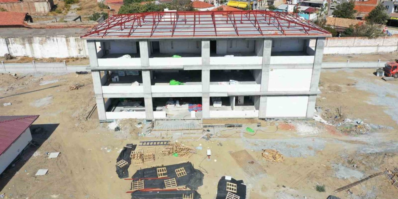 Söke’de spor kompleksi yükselmeye devam ediyor