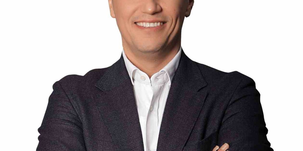 Başkan Ünlü: “Cumhuriyet, çağdaş dünyaya açılan aydınlık bir kapı olmuştur”