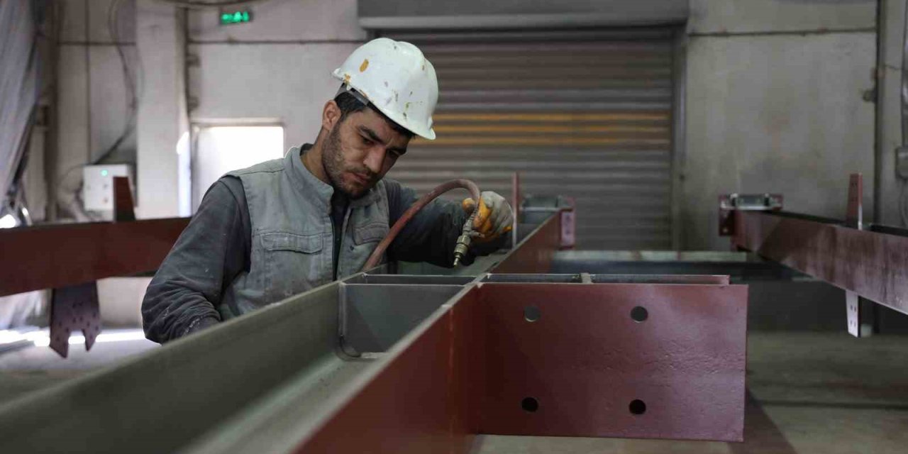 Düşük kira gerekçesiyle İzmirli sanayiciye şeytanın aklına gelmeyecek Ali Cengiz oyunu