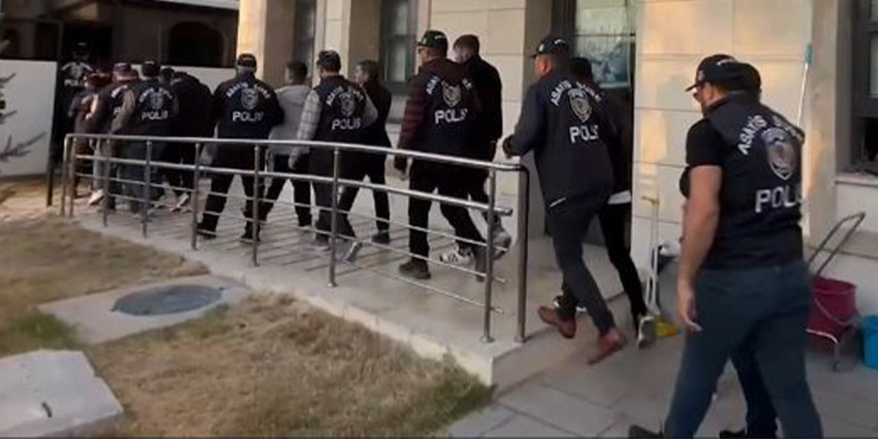 FETÖ yalanıyla 1 yıl kandırdıkları emekli öğretmeni 71 milyon dolandırdılar