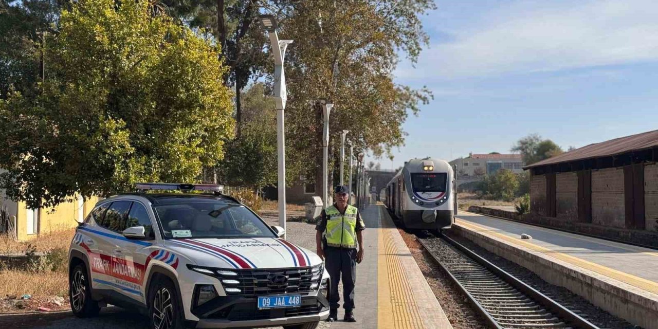 Jandarma ekipleri tren kazalarına karşı uyardı