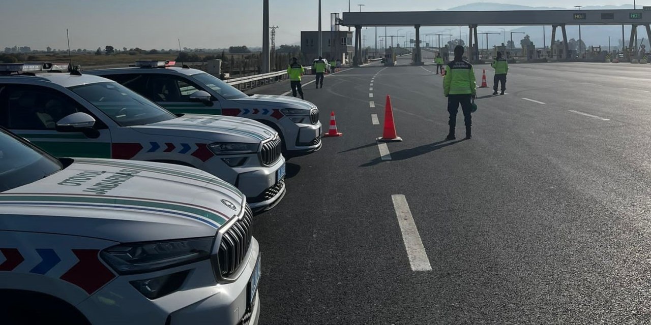 Aydın’da 8 düzensiz göçmen yakalandı
