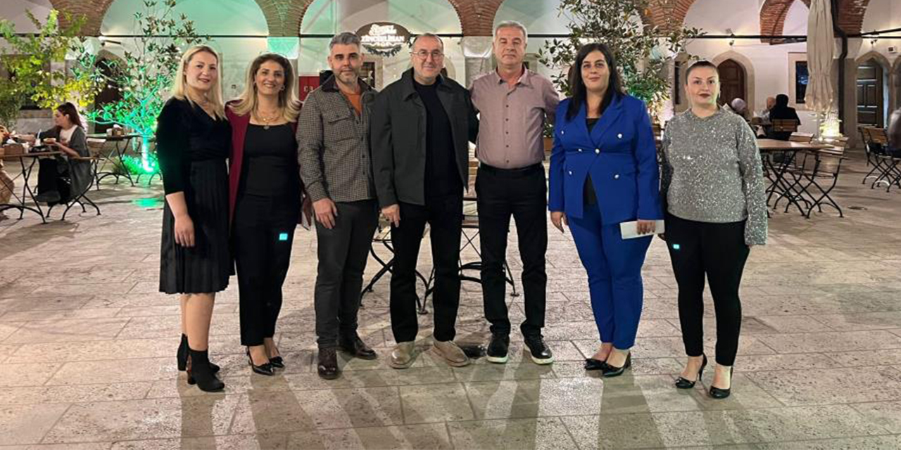 Cumhuriyet İlkokulu velileri, tanışma etkinliğinde bir araya geldi