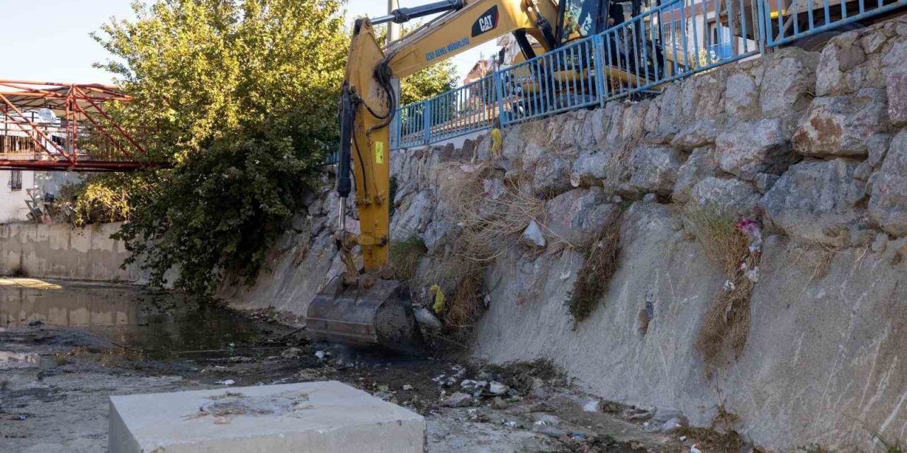 Temiz körfez için derelerde temizlik seferberliği