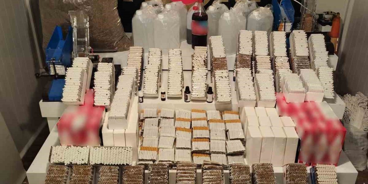 Şüpheli tırdan 2,4 ton kaçak tütün çıktı