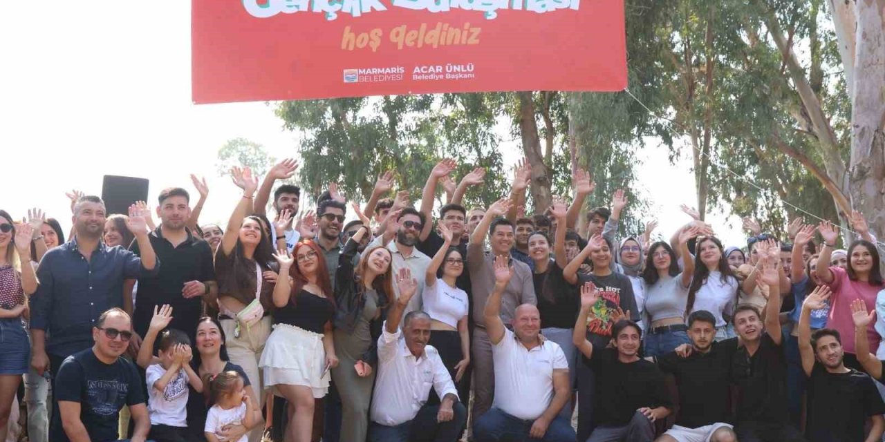 Başkan Ünlü, üniversitelileri piknikte ağırladı