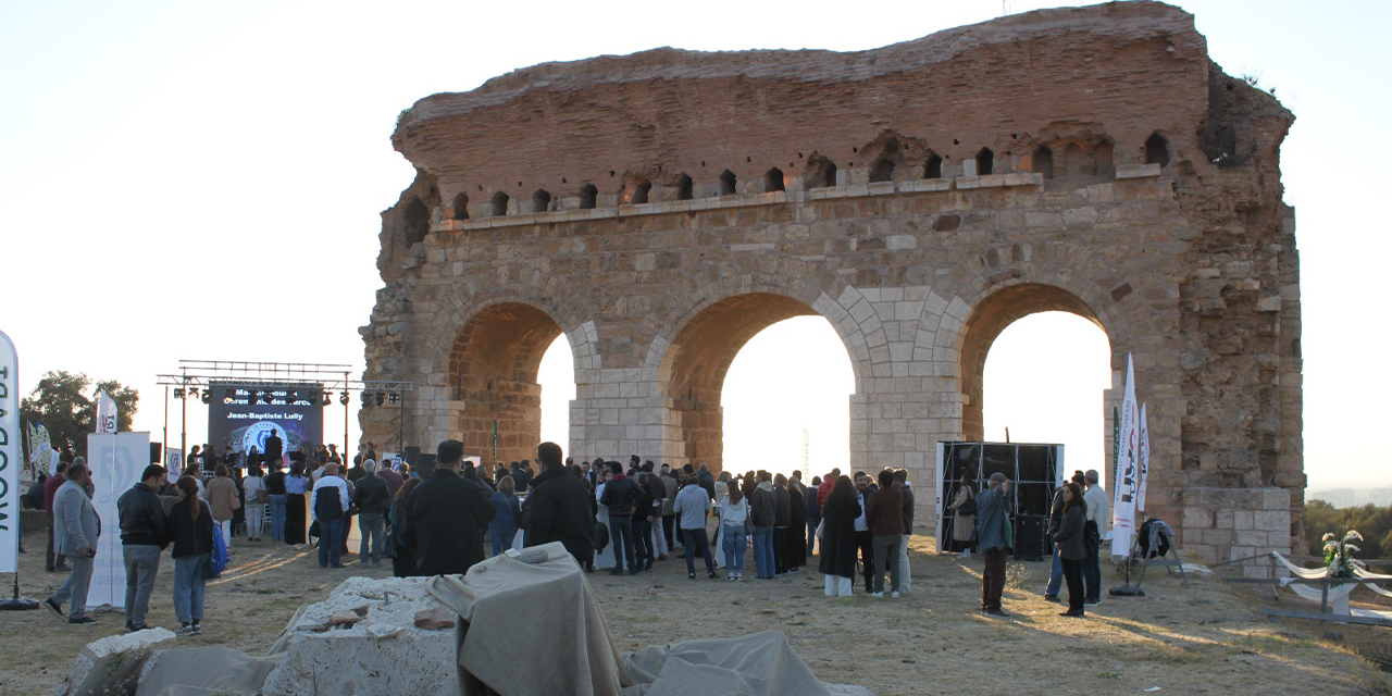 AYGİAD sahip çıktı: “Tralleis Gözlerini Açıyor!”
