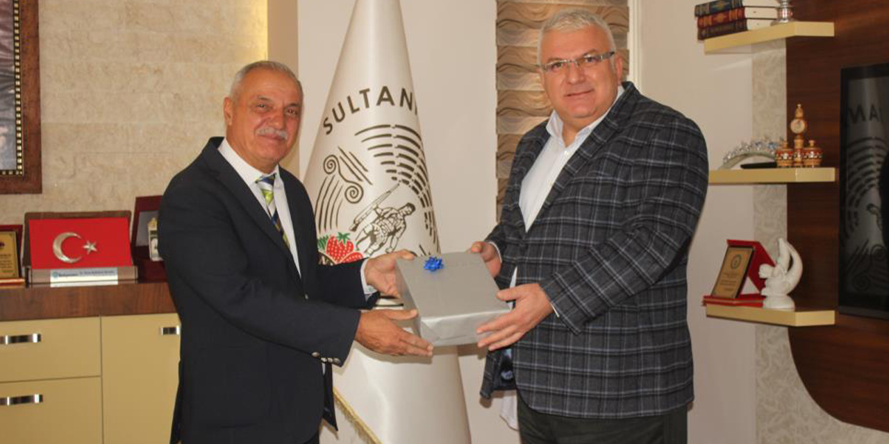 Kaymakam Güneş’ten Başkan Yıldırımkaya’ya veda ziyareti