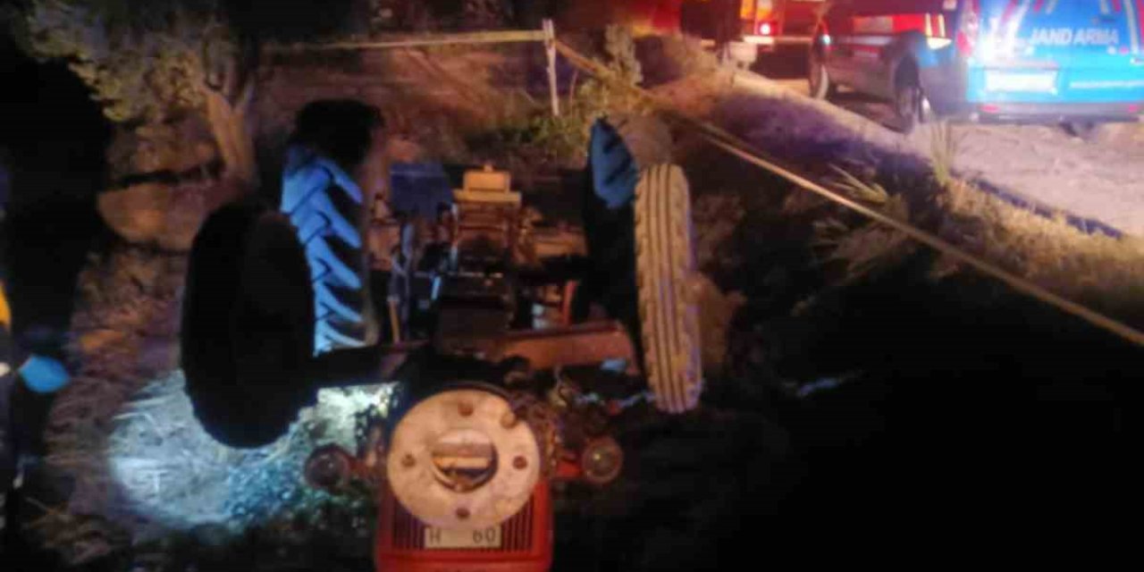 Devrilen traktörün altında kalan kişi hayatını kaybetti