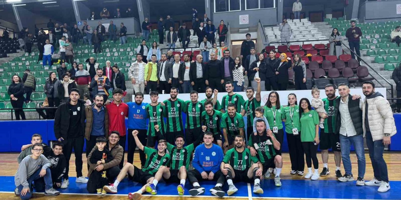 Denizli ekibi kendi evinde galip
