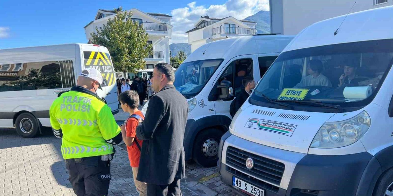 Fethiye’de öğrenci servislerine yoğun denetim
