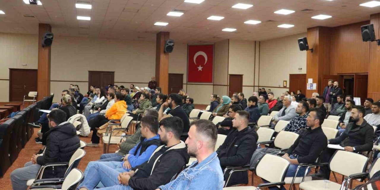 Efeler’de hayvancılık eğitimleri hız kesmiyor
