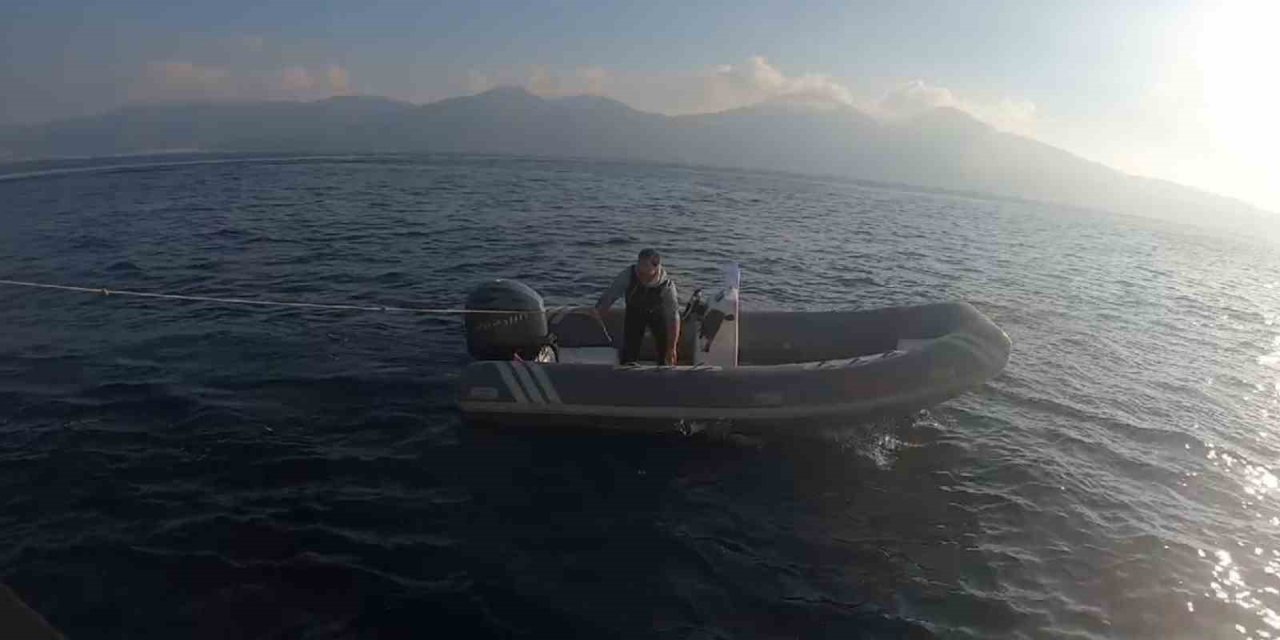 Kuşadası’nda bir göçmen kaçakçısı şüphelisi yakalandı