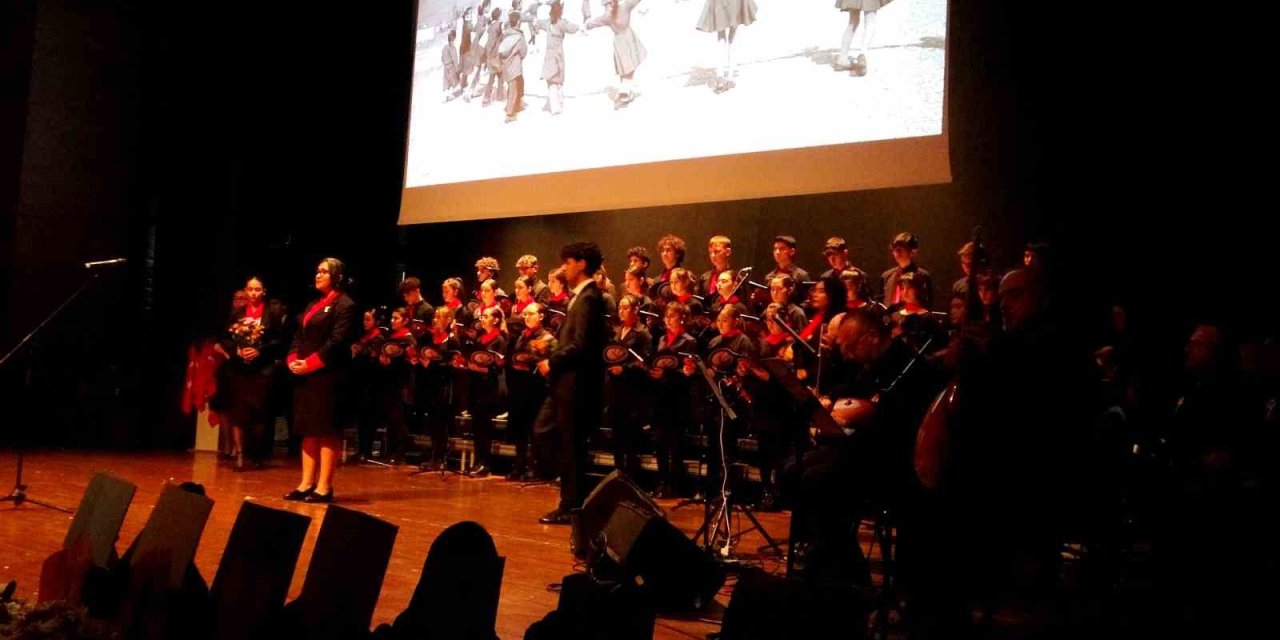 Muğla’da 24 Kasım Öğretmenler Günü coşkuyla kutlandı