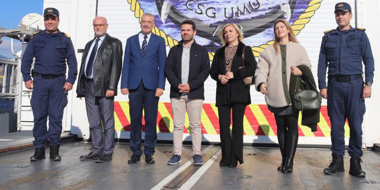 Öğretmenler TCSG Umut Gemisi’ne misafir oldu